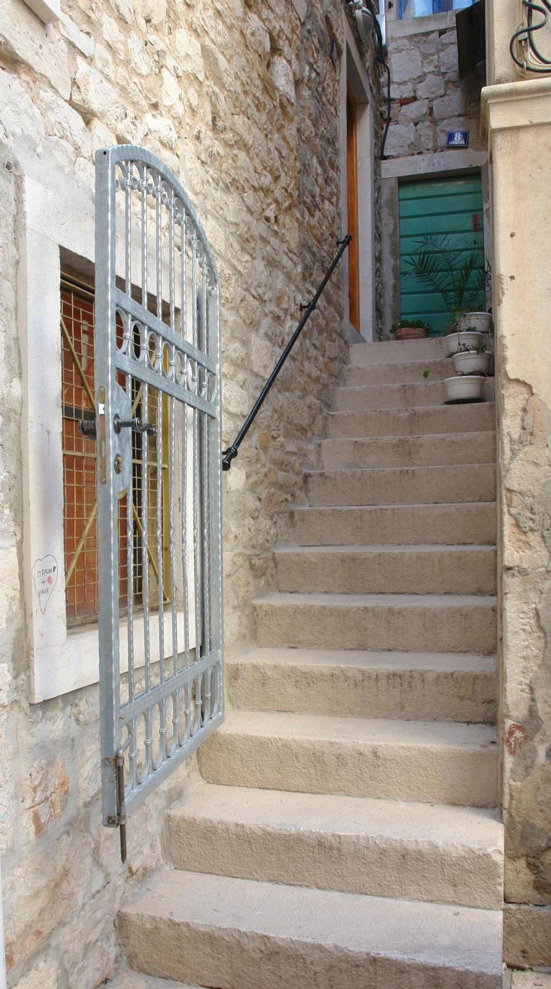Apartments Salvezani Split Exterior foto